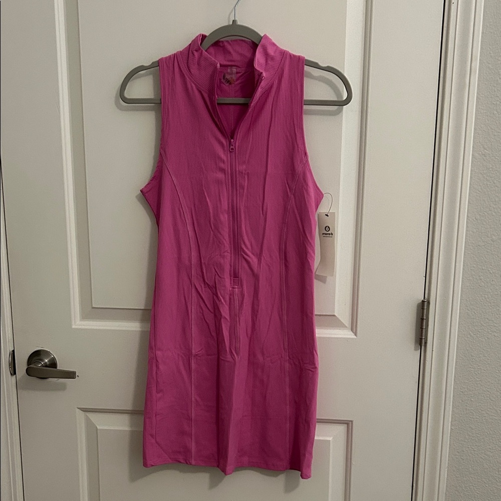 NWT Sweet Victory Half-Zip Mono B Active Dress
